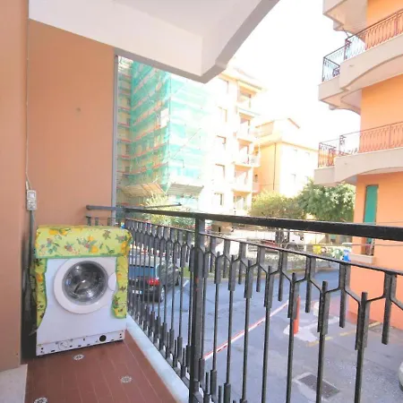 Apartamento Vittorio Veneto 9 Borghetto Santo Spirito Exterior foto