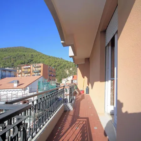 Apartamento Vittorio Veneto 9 Borghetto Santo Spirito Exterior foto