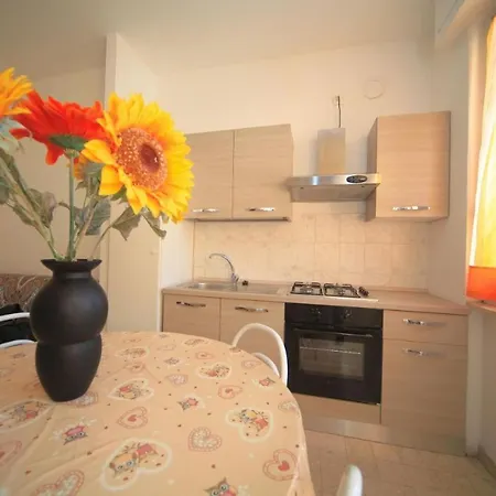 Apartamento Vittorio Veneto 9 Borghetto Santo Spirito Exterior foto