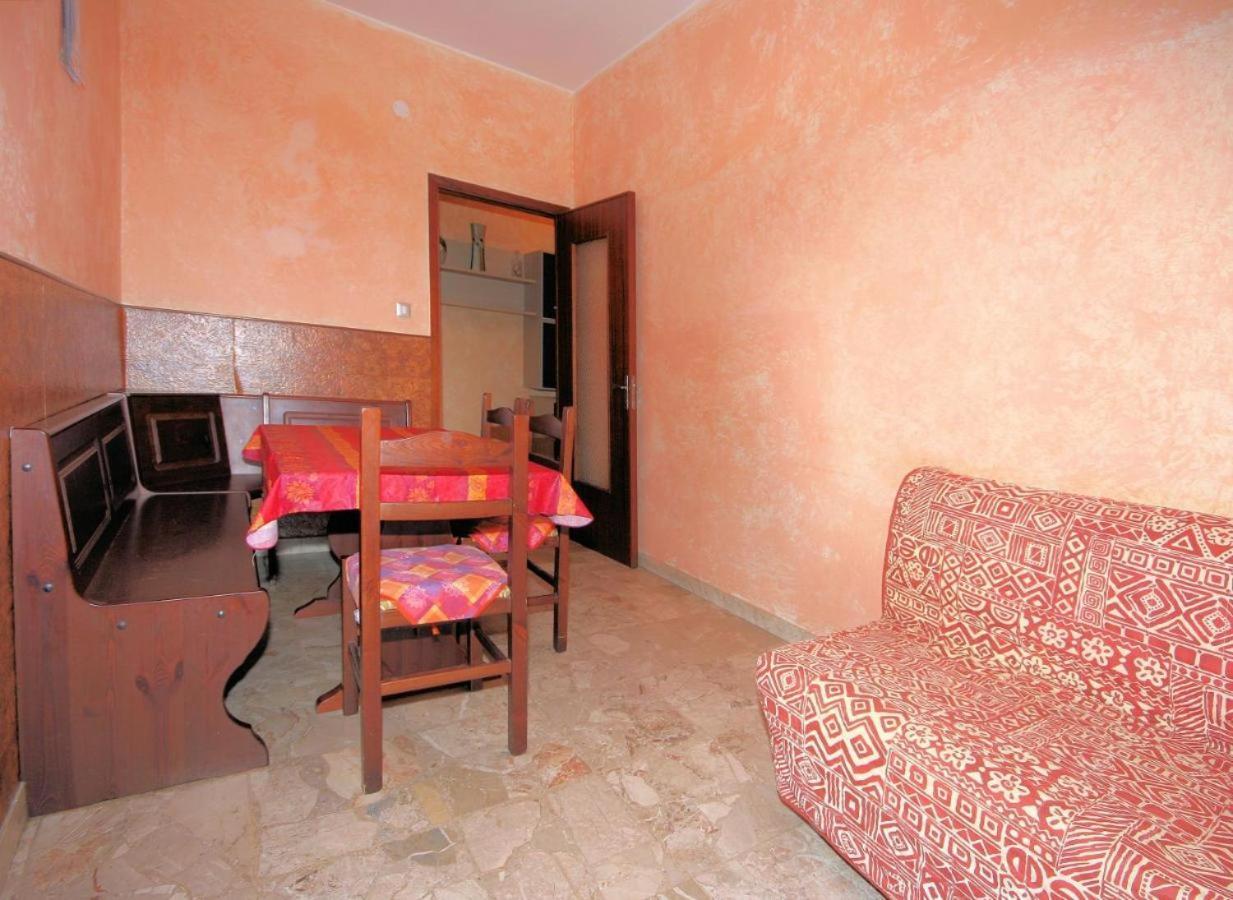 Vittorio Veneto 9 Borghetto Santo Spirito